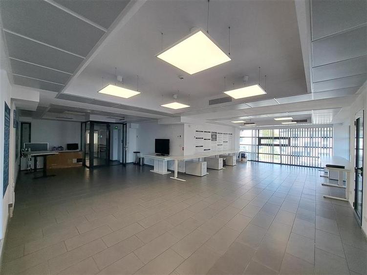 Spatiu pentru birouri, 180 mp utili, situat in cartierul Buna Ziua!