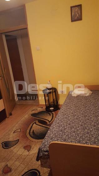 APARTAMENT 3 CAMERE DECOMANDAT