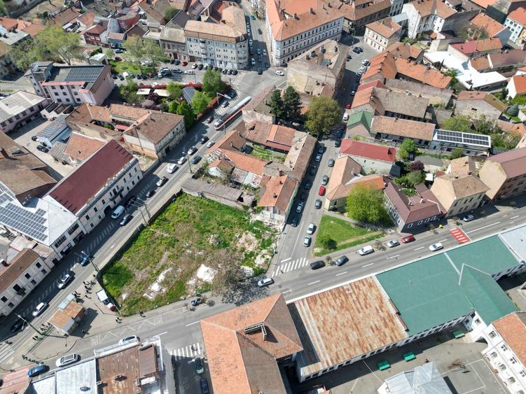 Teren intravilan 608mp în centrul orașului Arad