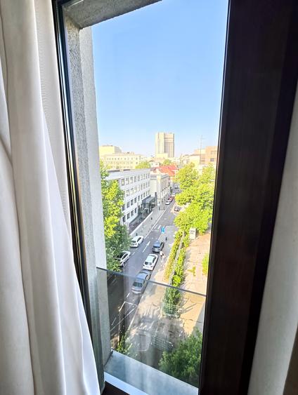 Apartament 2 Camere | 7 min Metrou Universitate | Centrală Proprie