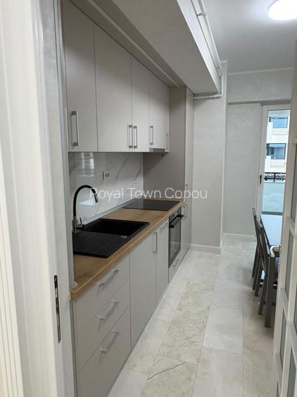 Apartament de inchiriat cu 2 camere decomandat- Royal Town  Iasi - 8