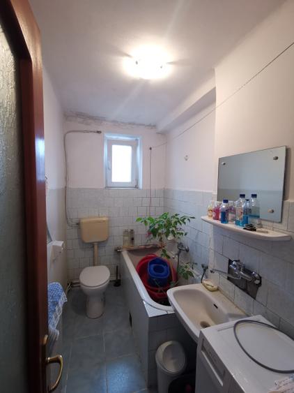 Apartament 3 camere  zona Rapsodia