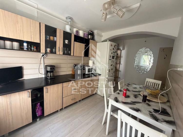 Apartament cu 3 camere de vânzare , etajul 2 , Zona Lipovei, Timisoara - 10