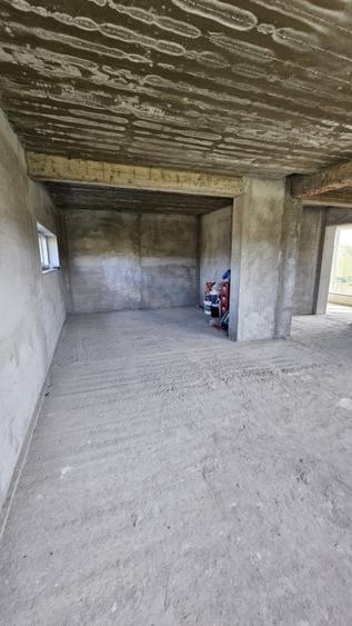 Casa individuala cu 5 camere, 160mp utili, 800mp teren, Chinteni