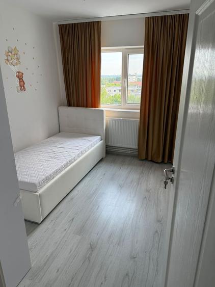 Apartament 4 camere | Apusului – Gorjului 79,60 mp | Renovat complet