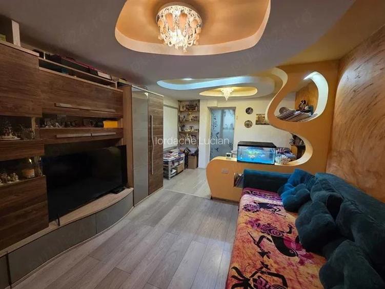 Apartament 3 camere, decomandat, loc. Gura Humorului - 8