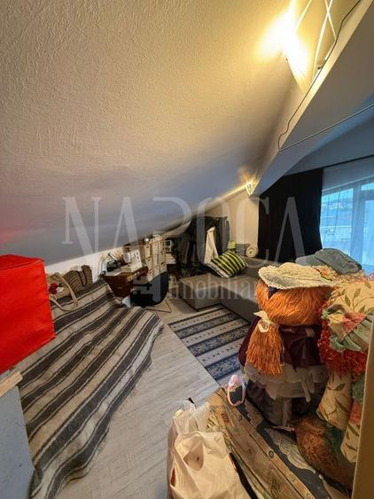 Apartament 4 camere de vanzare in Floresti