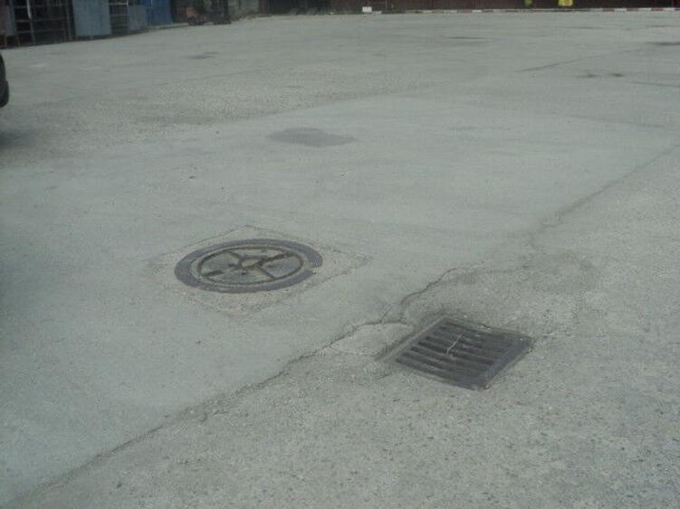 Spatii platforme betonate 1000 - 10000 mp zona Vitan