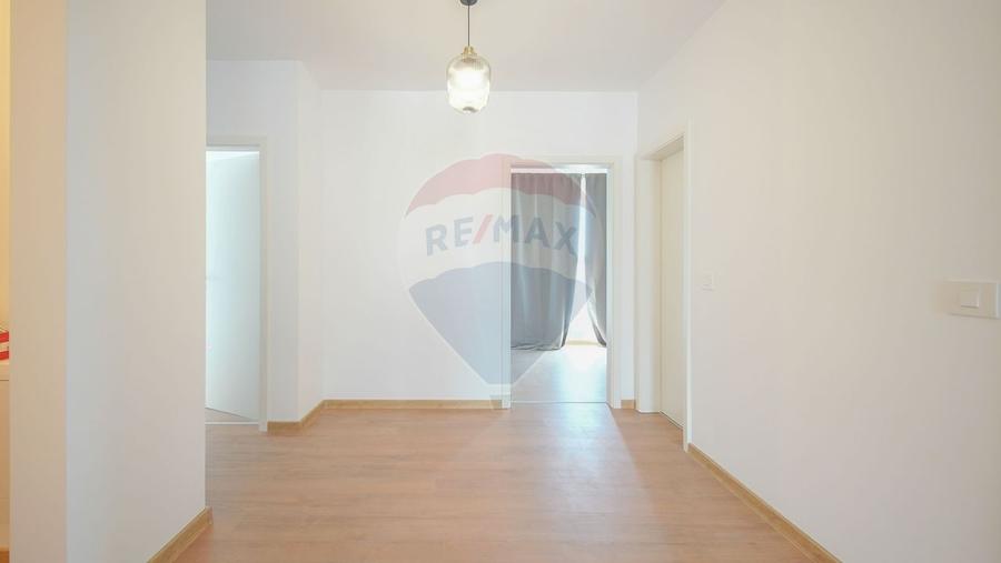 Penthouse Brasov | Prima închiriere | 95 mp utili + 36 mp balcoane