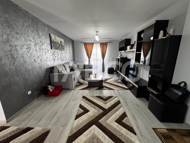 Apartament etaj intermediar 3 camere 66 mpu 2 balcoane parcare Sibiu