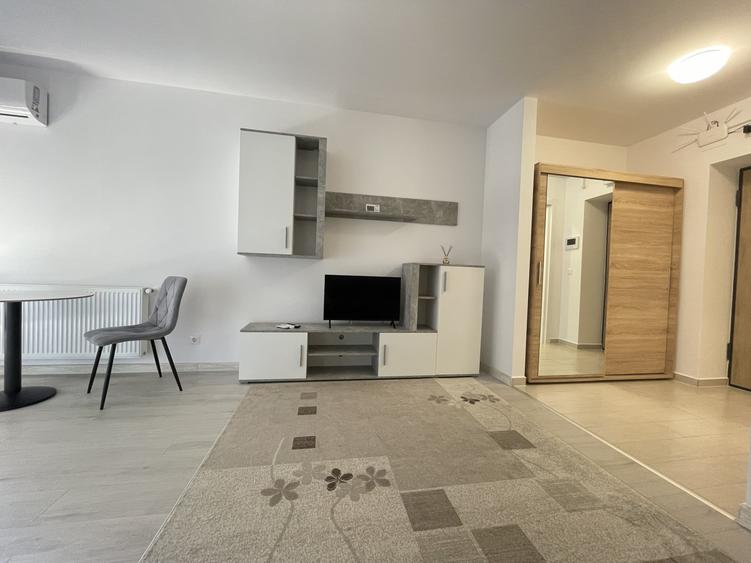 Garsoniera, 40mp, Cetrala proprie, Metrou, AC, Hils Brauner