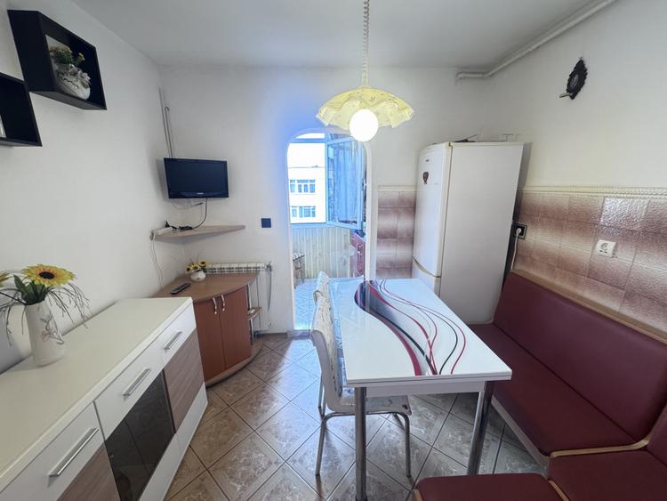Apartament cu 2 camere-decomandat-de vanzare-zona de nord