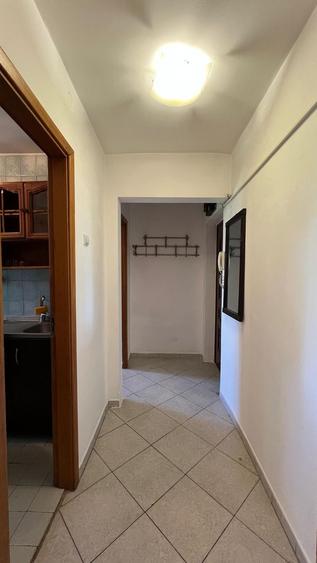 3 camere cu vedere la Parc Humulesti