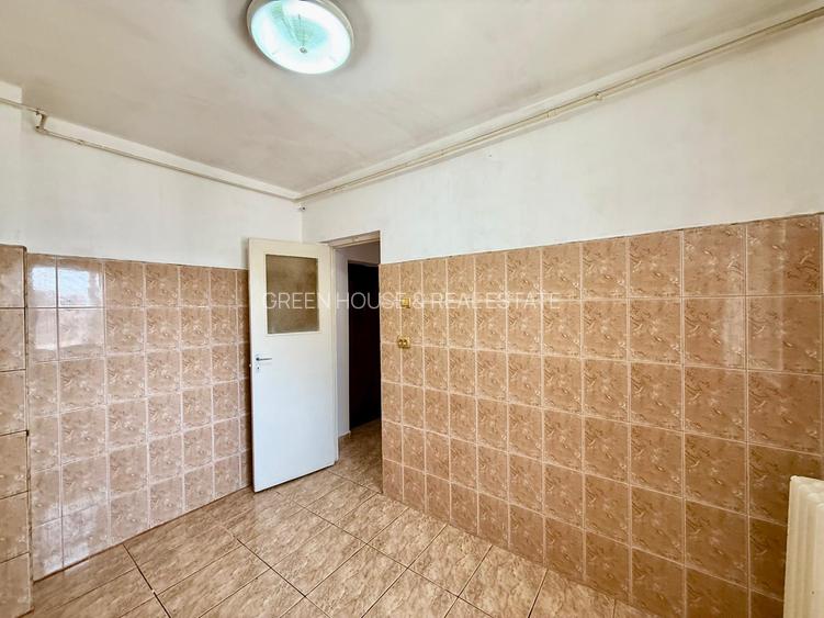Apartament cu 4 camere-2 balcoane- zona Piata Centrala - 31