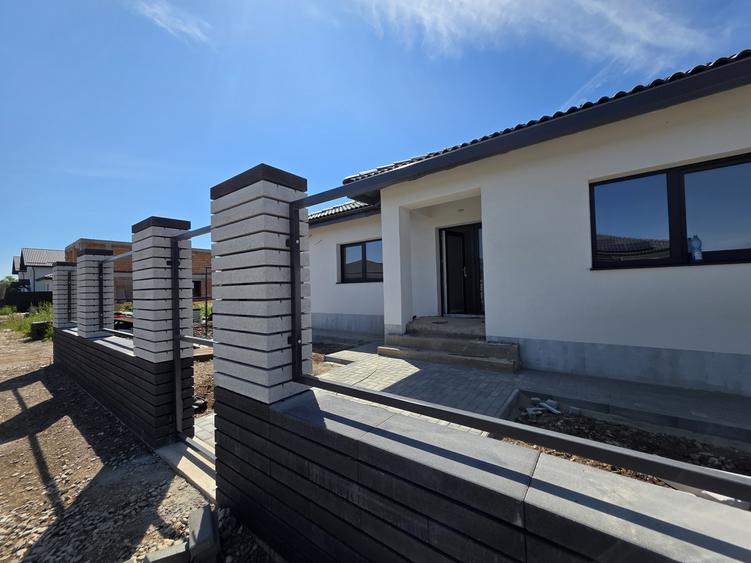 Casa individuala pe parter, teren 500mp, Cartier Izvor, Tarlungeni