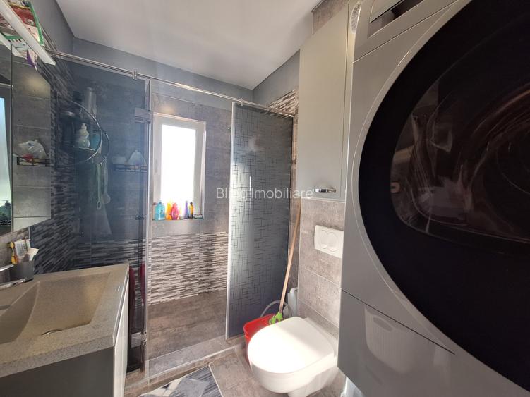 Apartament cu 3 camere, 60 mp, parcare, zona Terra - 8