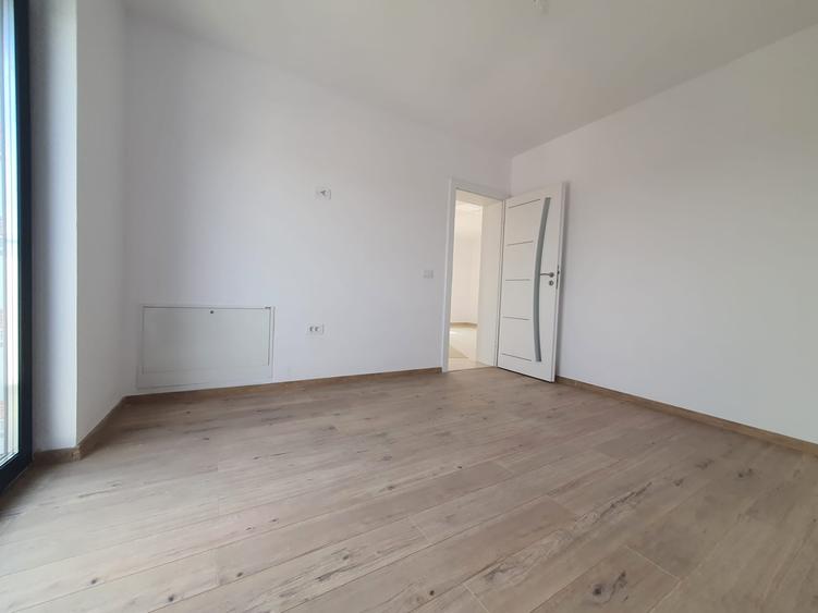Casa 3 camere de vanzare, zona Cug Valea Adanca
