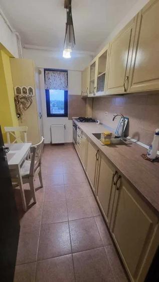 Apartament 2 camere, decomandat, 55mp, centrala, ac, parcare, metrou, D. Leonida