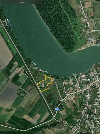 Proprietar vând 2,6 ha de teren parcelat, lângă Dunăre la Nufăru, Tulcea