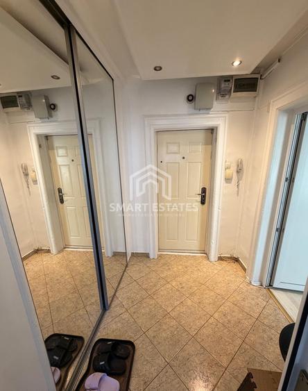 2 camere Calea Mosilor I etaj 3/8