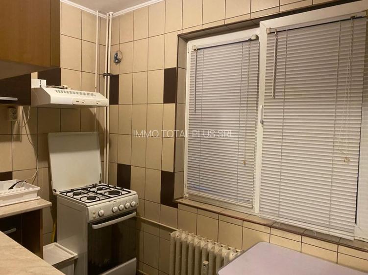 Vitan Dristor garsoniera cocheta 300 euro/luna - 5