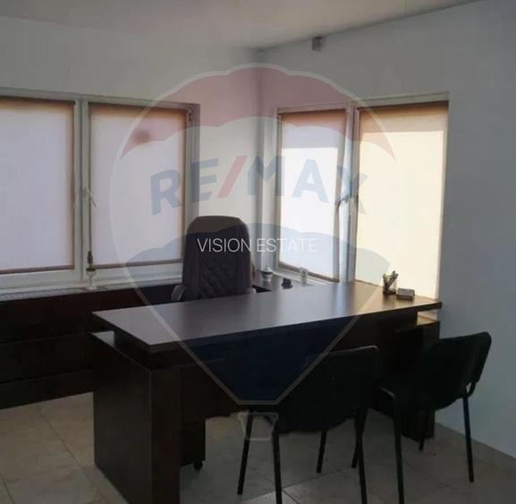 Casă / Vilă cu 5 camere de vânzare - 31