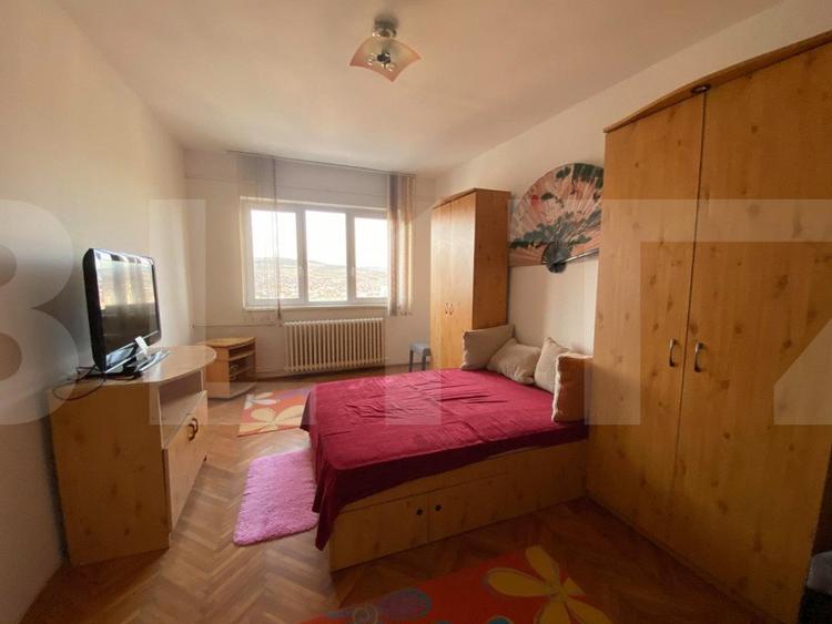 Apartament 1 camera, decomandat