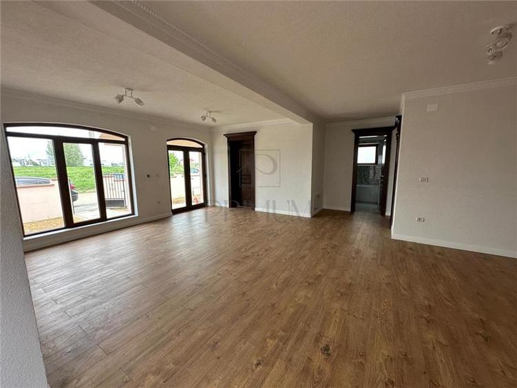 Casa individuala - zona excelenta - gata de mutat - finisaje TOP