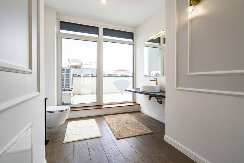 Penthouse cu 6 camere Ready To Move