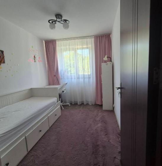 Apartament 3  Camere, Vitan,Mall,bl.reabilitat,Amenajat,centrala,mobilat,Liber