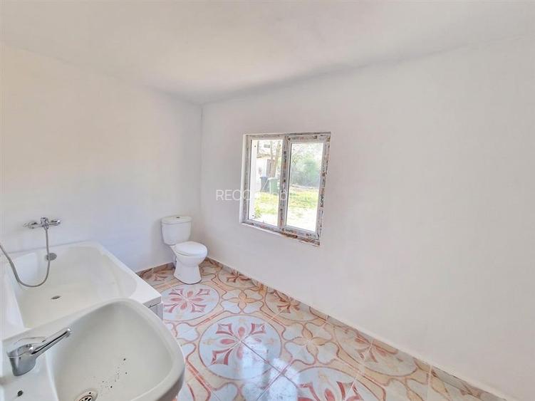 RECO Casa cu 3 camere la Salard - 9