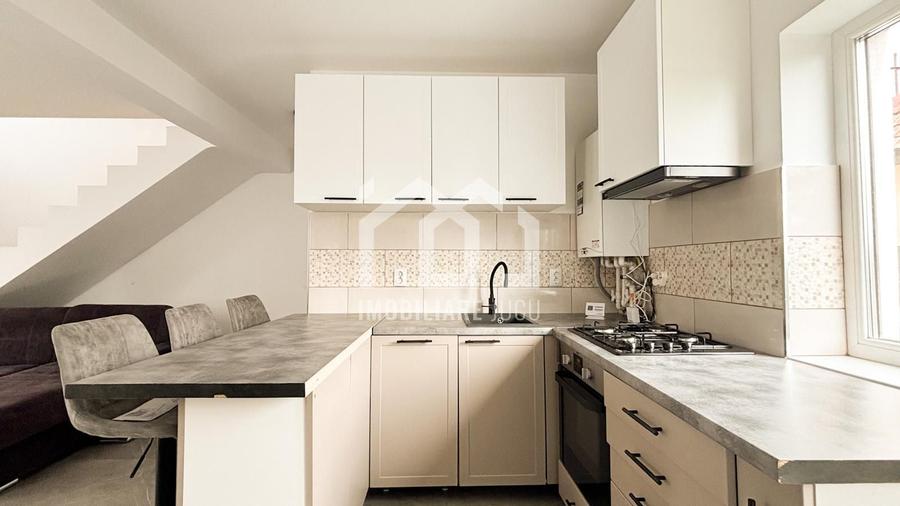 COMISION 0% Unitate in duplex cu 3 camere, Parcare, Jucu de Mijloc
