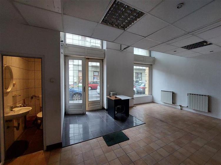 Spatiu comercial, zona centrala