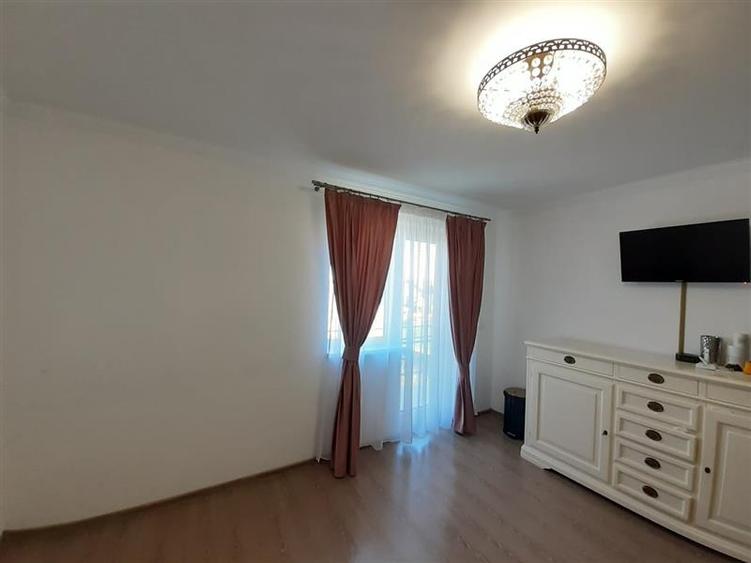 Vila de vanzare Valea Lupului,