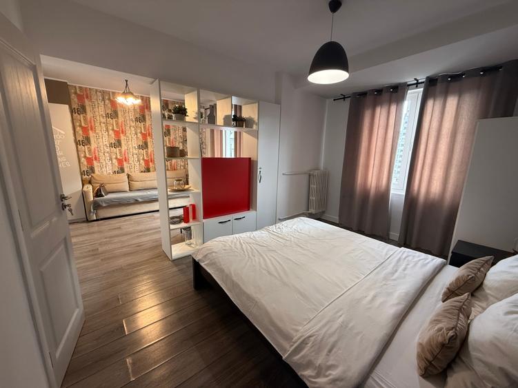 Calea Victoriei,Splai, 2 camere tip studio,etaj 5,vedere supera catre Splai,45mp