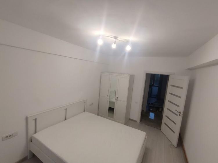 Apartament cu 3 camere pentru inchiriat