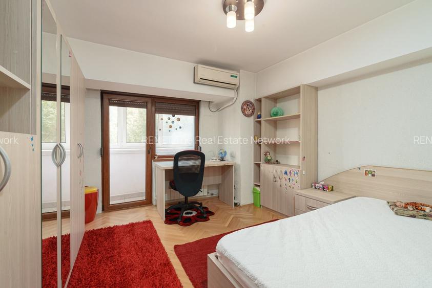 Bulevardul Unirii, apartament cu 4 camere, COMISION 0 - 14