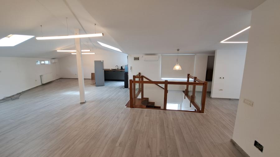 MANSARDA STIL LOFT IN VILA BOEMA