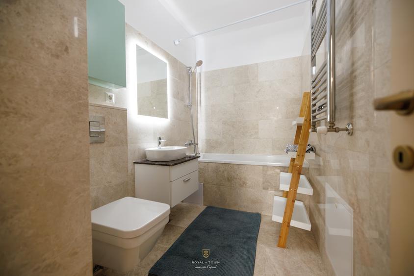 Intabulat!! Apartament de vânzare cu 3 camere decomandate- Royal Town Iași