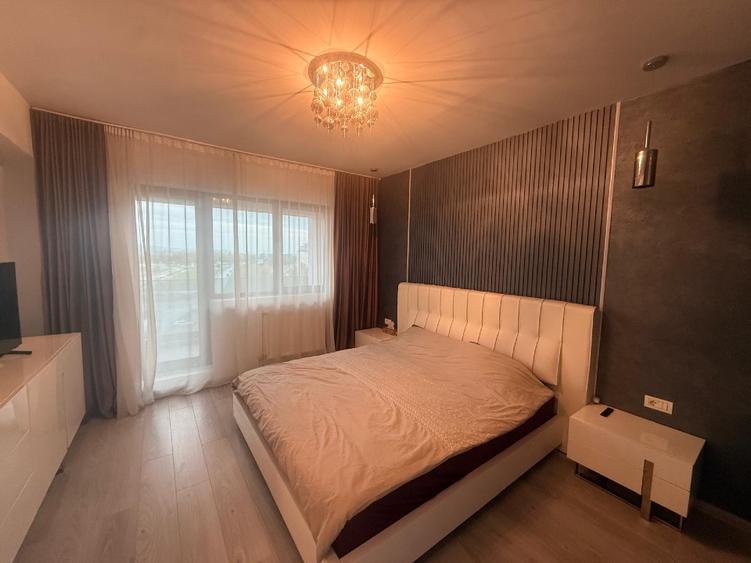 Apartament 3 camere + loc de parcare
