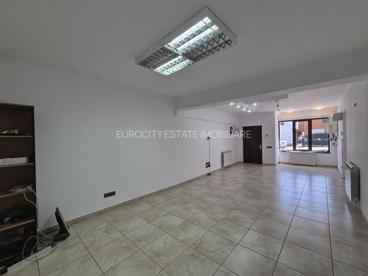 B-dul Gloriei, imobil P+1, pentru birouri, comercial - 2