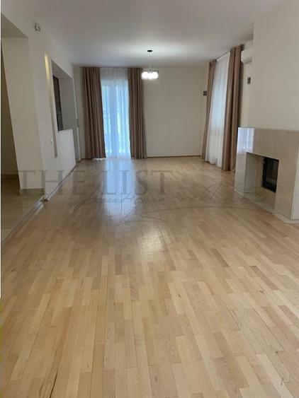 Vila cu 7 camere | Erou Iancu Nicolae | Complex Rezidential