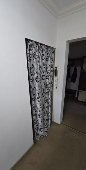 Titan metrou parc,bl.reabiliatat,et.2/10,mobilat,utilat,balcon inchis,renovat