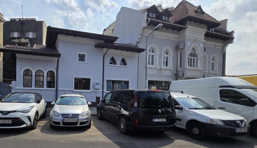 Refugiu boem din inima Bucurestiului. Casa eleganta din 1935 renovata modern.