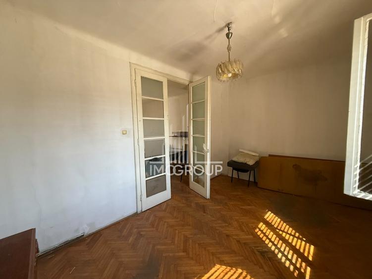 Casă de închiriat, formată din 3 apartamente – zona Oașului