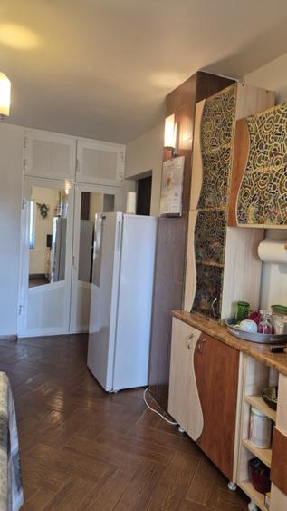 3 CAMERE | DECOMANDAT | PARTER | MOBILAT