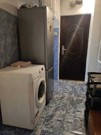 Apartament cu 2 camere, zona Alexandru cel Bun