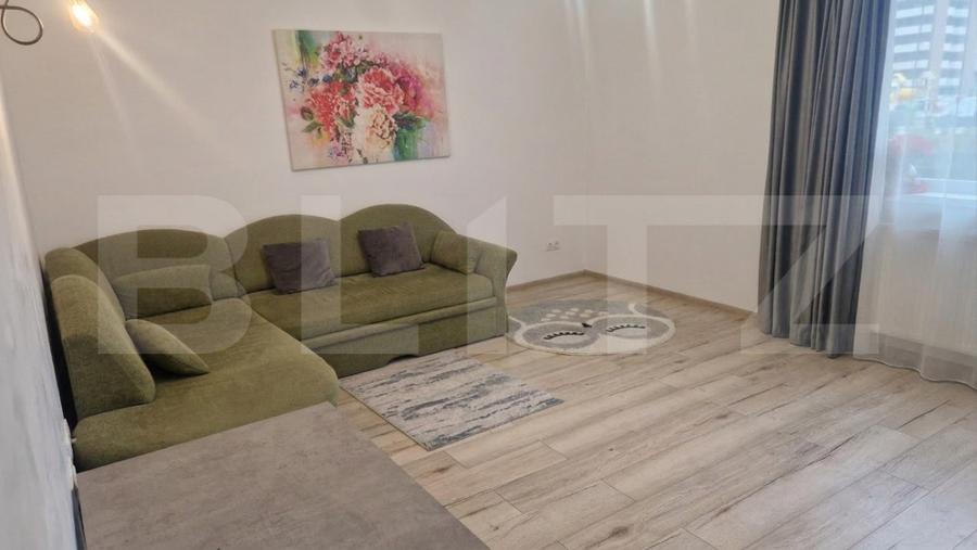 Apartament nou cu 3 camere, 2 bai -76 mp, decomandat, cu balcon -Tractorul