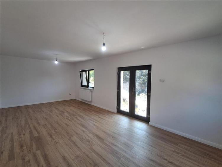 Vila  de vanzare  Popas Pacurari