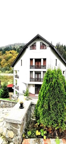 Predeal - Vila cu piscina interioara si sauna